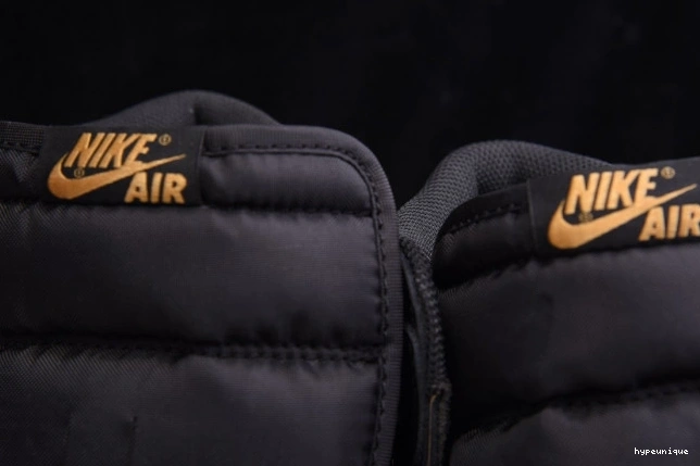 HYPE 555088-032 AIR BLACK METALLIC GOLD HIGH 1 (2020) JORDAN RETRO 0702